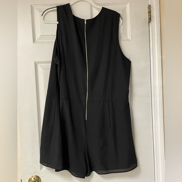 Eloquii black romper 22 - Picture 2 of 3